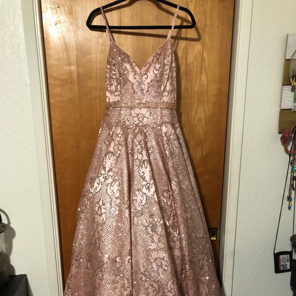 Prom, Sweet 16, Quinceñera dress Size 6